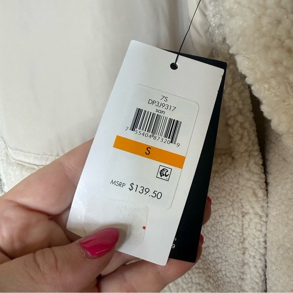 NEW DKNY Women's Performance Sherpa Hybrid Longline Fullzip Jacket Small - Picture 4 of 8